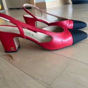 Chanel Slingbacks, IT 37.